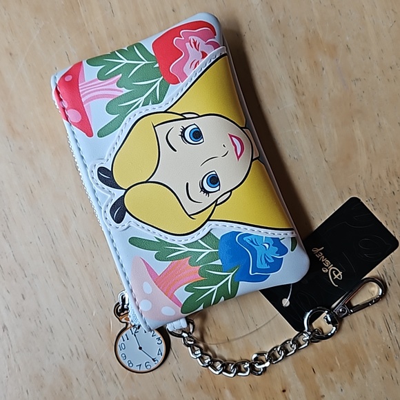 DISNEY BUCKLE-DOWN ALICE IN THE WONDERLAND COIN POUCH - Picture 11 of 12